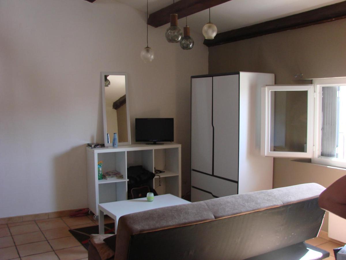 Apartament 25 Fm 2 D Coursan Zewnętrze zdjęcie